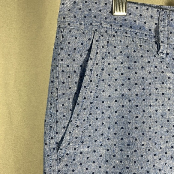 Talbots Blue Polka Dot shorts - Picture 5 of 6